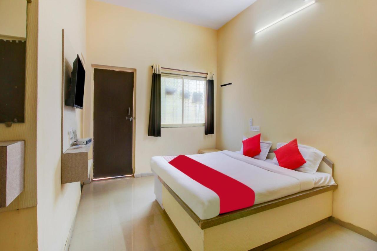 โอโย 64897 เทพคีรี ลอดจ์ Hotel Sailu ภายนอก รูปภาพ